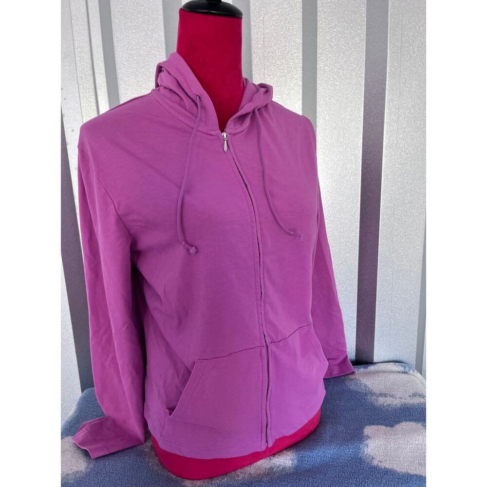 pink zip - Picture 3 of 4